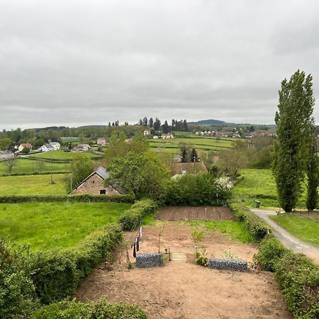 Domaine Du Pavillon Gite 15 Personnes Issy-l'Eveque Экстерьер фото