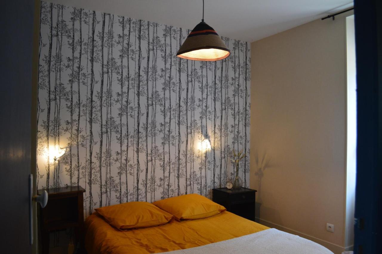 Domaine Du Pavillon Gite 15 Personnes Issy-l'Eveque Экстерьер фото